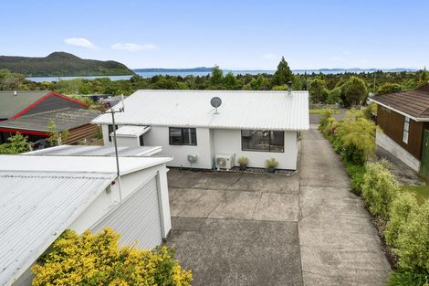 Photo of property in 25 Rangimoana Avenue, Motuoapa, Turangi, 3382