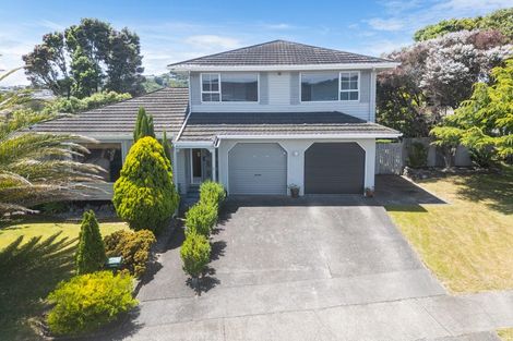 Photo of property in 2 Thurso Grove, Papakowhai, Porirua, 5024