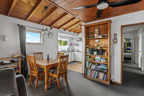 Photo of property in 1/86 Waimumu Road, Massey, Auckland, 0614