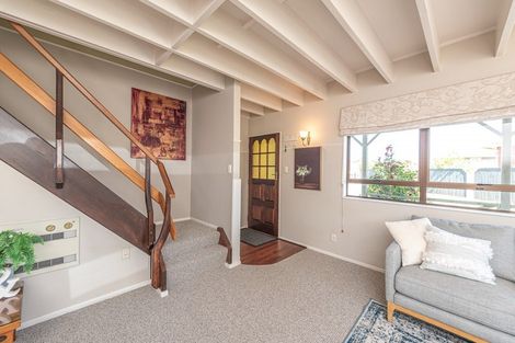 Photo of property in 11 Akepiro Place, Tawhero, Whanganui, 4501