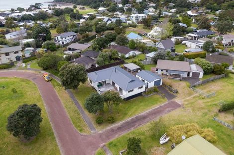 Photo of property in 29 Beaumont Green, Pauanui, Hikuai, 3579