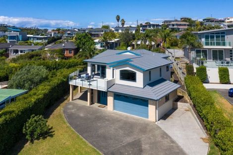 Photo of property in 55 Tindalls Bay Road, Tindalls Beach, Whangaparaoa, 0930