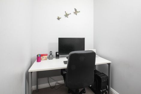 Photo of property in 57 Knighton Road, Hillcrest, Hamilton, 3216