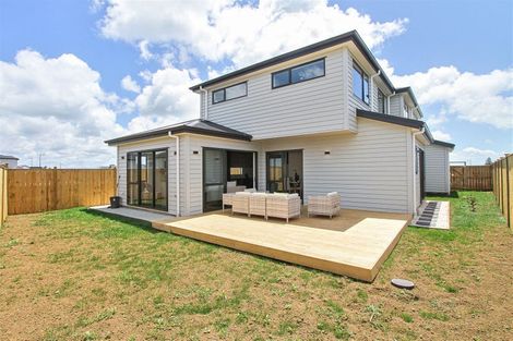 Photo of property in 13 Kaitiaki Drive, Clarks Beach, 2122