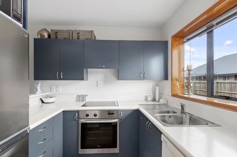 Photo of property in 2/96 Wainui Street, Riccarton, Christchurch, 8041