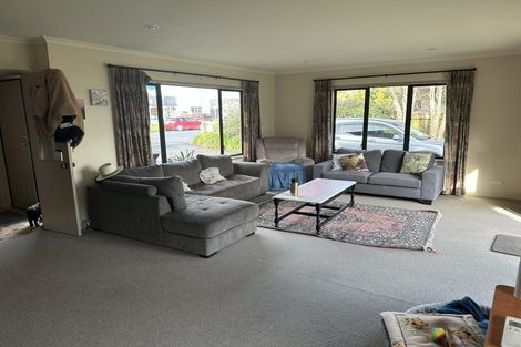 Photo of property in 230 Tukapa Street, Westown, New Plymouth, 4310