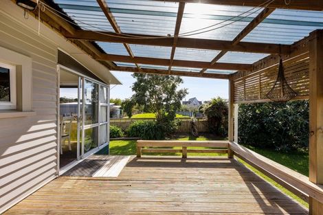 Photo of property in 42 Whakapaki Street, Urenui, 4375