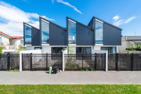 Photo of property in 65 Osborne Street, Waltham, Christchurch, 8011