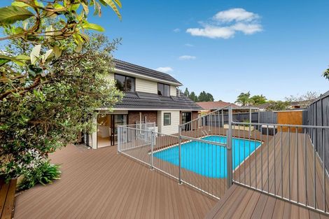Photo of property in 3 Mimosa Place, Half Moon Bay, Auckland, 2012