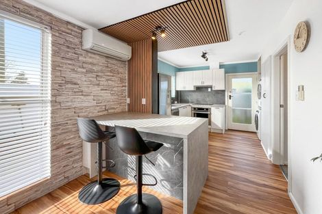 Photo of property in 1/73 Harewood Road, Papanui, Christchurch, 8053