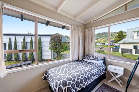 Photo of property in 22 Angela Place, Kinloch, Taupo, 3377