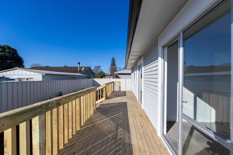 Photo of property in 32a Lipscombe Crescent, Havelock North, 4130