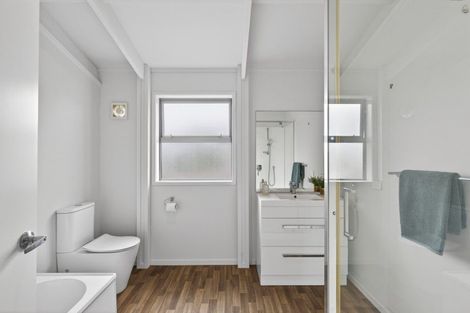 Photo of property in 6b Walsh Road, Westown, New Plymouth, 4310