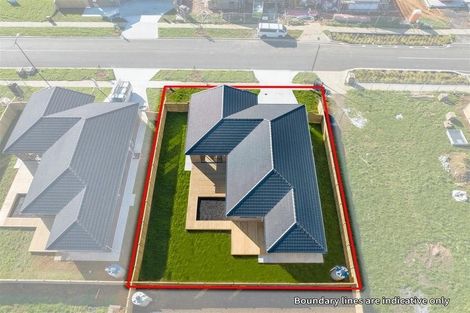 Photo of property in 28 Booker Drive, Tuakau, 2121