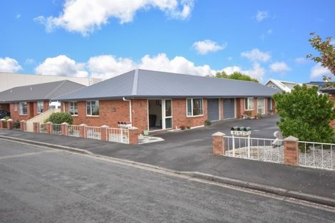 Photo of property in 4/4 Reid Avenue, Mosgiel, 9024