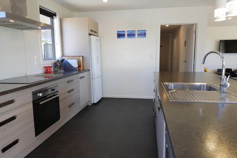 Photo of property in 4 Dwyer Place, Lake Tekapo, 7999