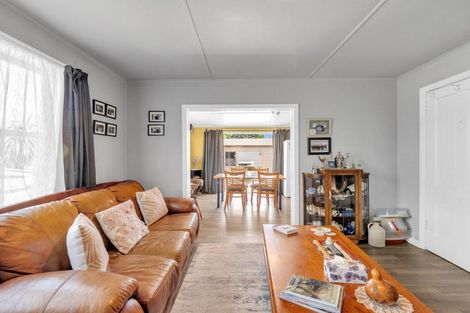 Photo of property in 6 Dundas Road, Sanson, 4817