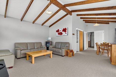 Photo of property in 98 Eban Avenue, Hillcrest, Auckland, 0627