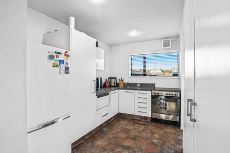 Photo of property in 4/185 Hastings Street East, Waltham, Christchurch, 8023