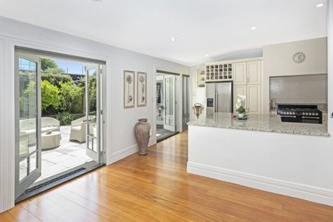 Photo of property in 29 Glandovey Road, Fendalton, Christchurch, 8052