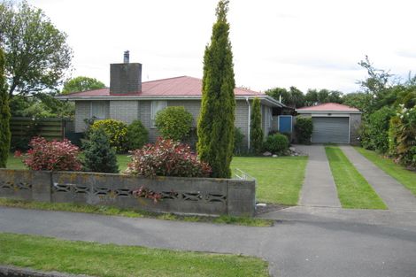 Photo of property in 1 Pound Street, Amberley, 7410