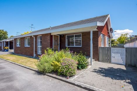 Photo of property in 90a Epuni Street, Epuni, Lower Hutt, 5011
