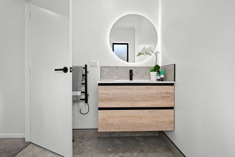 Photo of property in 7 Brough Place, St Andrews, Hamilton, 3200