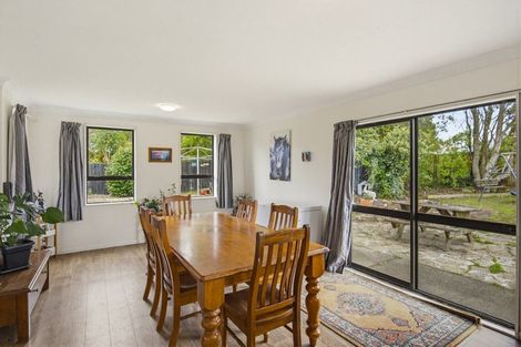 Photo of property in 1 Graham Street, Shannon, 4821