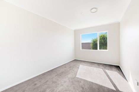 Photo of property in 2 Dunaff Place, Flat Bush, Auckland, 2019