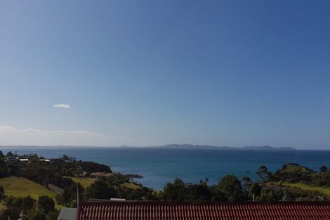 Photo of property in 26 Bay View Road, Cable Bay, 0420