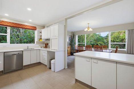 Photo of property in 108 Oriel Avenue, Tawa, Wellington, 5028
