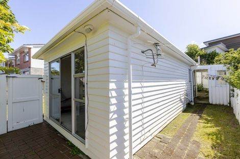 Photo of property in 12 Junction Street, Welbourn, New Plymouth, 4310