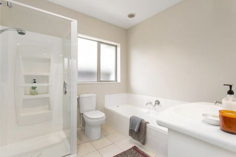 Photo of property in 69 Jeffreys Road, Fendalton, Christchurch, 8052