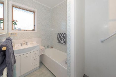 Photo of property in 20 Glen Lynne Avenue, Queenwood, Hamilton, 3210