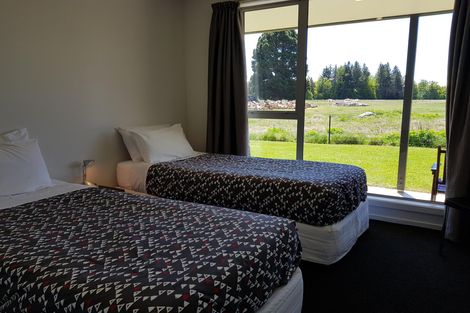 Photo of property in 4 Dwyer Place, Lake Tekapo, 7999