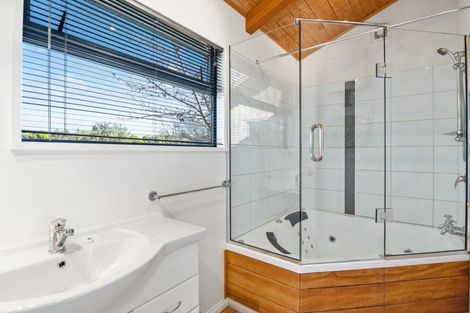 Photo of property in 12 Baigent Valley Road, Wakefield, 7095