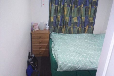 Photo of property in 16d Roick Parade, Glen Eden, Auckland, 0602