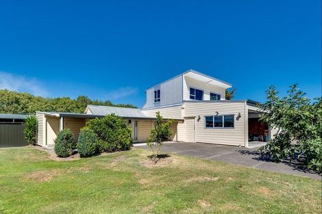 Photo of property in 1400 Railway Road South, Longlands, Hastings, 4178