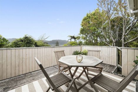 Photo of property in 5 Corrondella Grove, Belmont, Lower Hutt, 5010