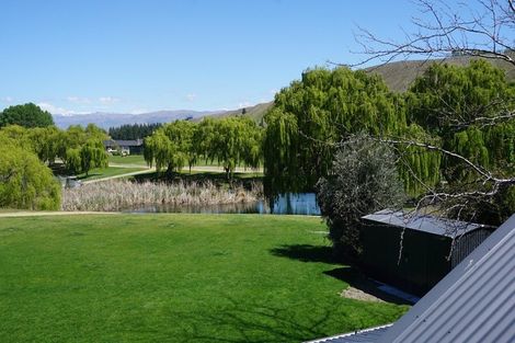 Photo of property in 28 Pisa Moorings Road, Mount Pisa, Cromwell, 9383