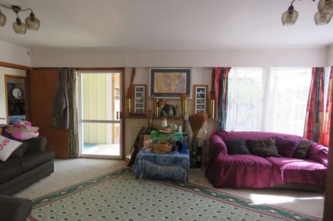 Photo of property in 17 Derrick Road, Kawakawa, 0210