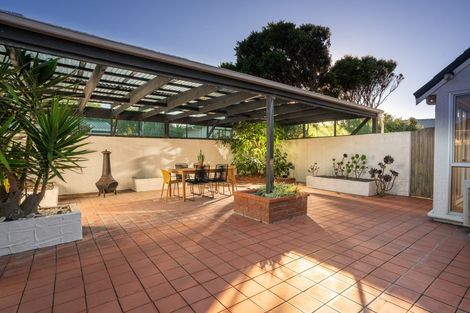 Photo of property in 113 Field Way, Waikanae Beach, Waikanae, 5036