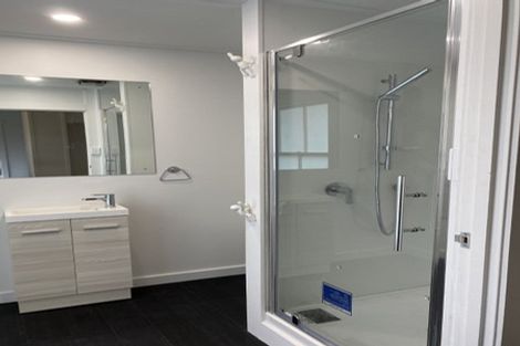 Photo of property in 18 Shoal Bay Road, Devonport, Auckland, 0624