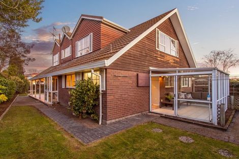 Photo of property in 2 Cintra Place, Casebrook, Christchurch, 8051