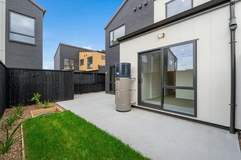 Photo of property in 26 Waka Moana Drive, Hobsonville, 0616
