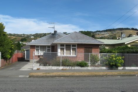 Photo of property in 17a Taupata Street, Redcliffs, Christchurch, 8081