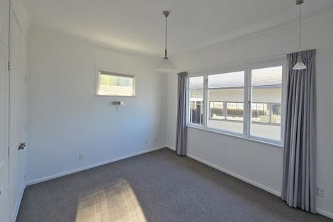 Photo of property in 17 Anzac Avenue, Onekawa, Napier, 4110