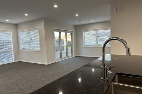 Photo of property in 15 George Yee Place, Taradale, Napier, 4112
