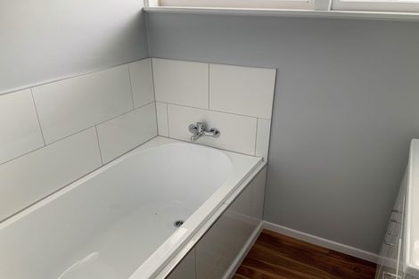 Photo of property in 1121 Heaphy Terrace, Fairfield, Hamilton, 3214