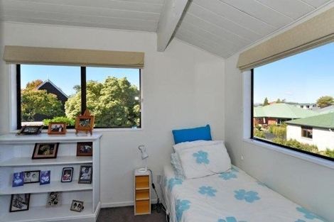 Photo of property in 9 Cam Place, Harewood, Christchurch, 8051